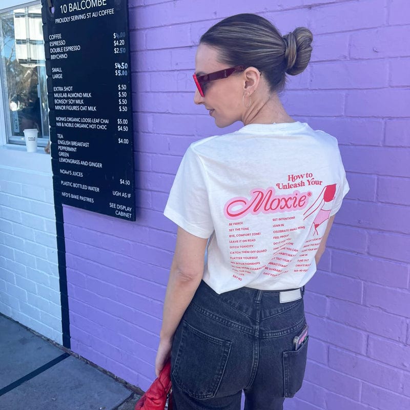 MoxieProducts Must Haves 'How to unleash your Moxie' cotton tee